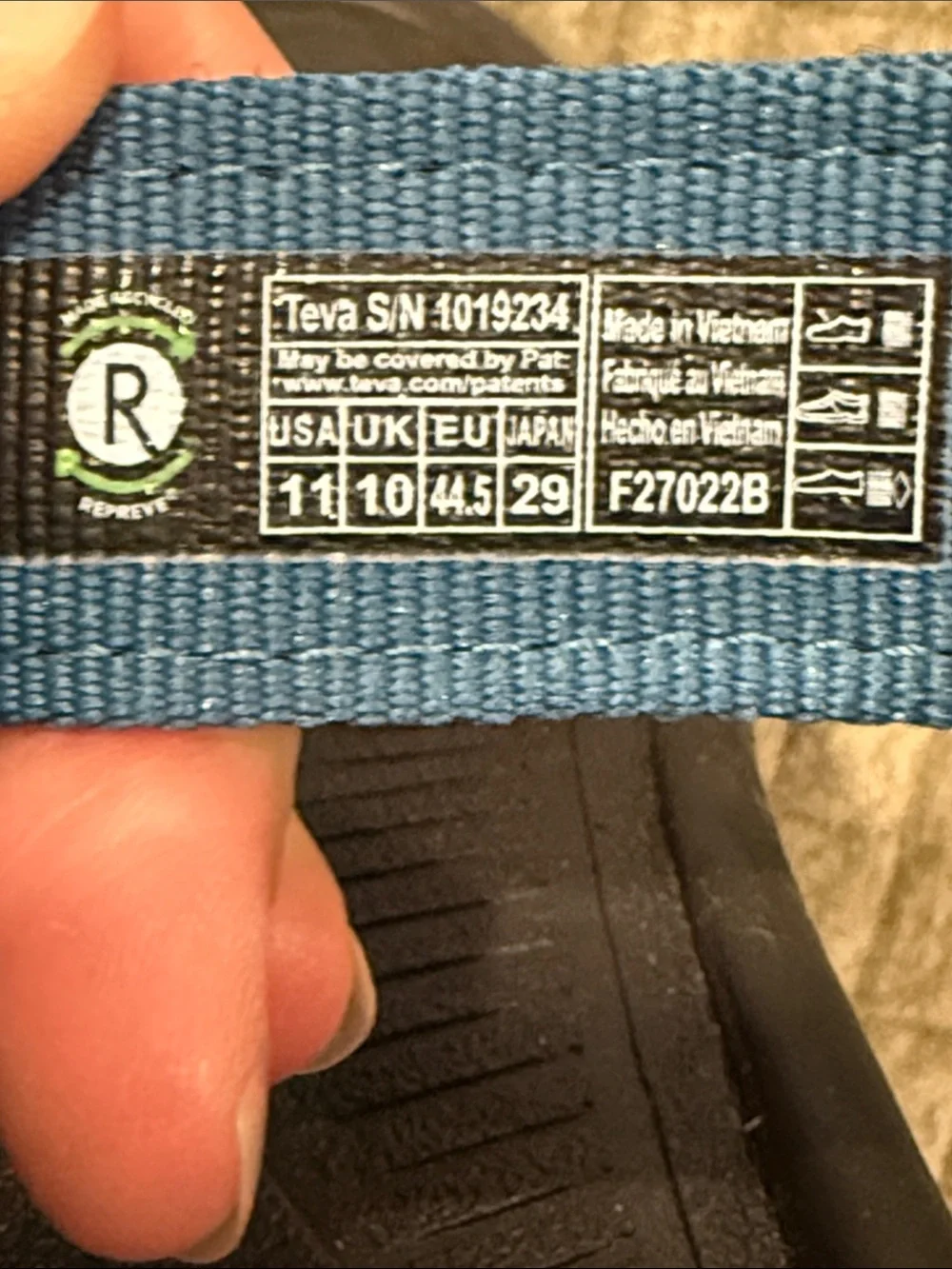 Teva Hurricane XLT2  Blue and Teal Sport Sandals with Adjustable Straps Size 11